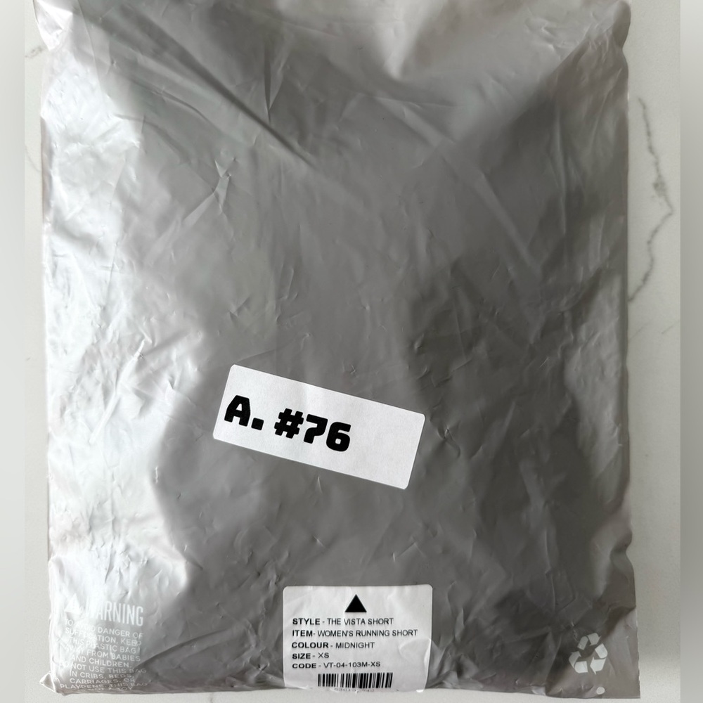 Vitality Women's Black The Vista Running Shorts New In Package Size XS - Picture 6 of 7